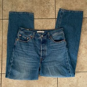 Levi’s ribcage straight ankle jeans